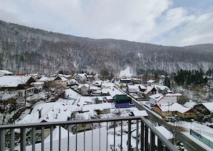 Apartament cu vedere la munte.  - imagine 4