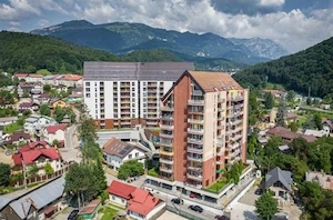Apartament cu vedere la munte. 
