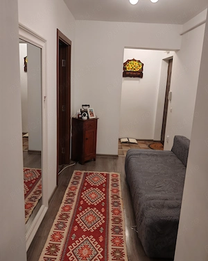 Vând apartament în centrul Sucevei-Locație excelentă   lângă Mănăstirea Sf. Ioan! - imagine 6