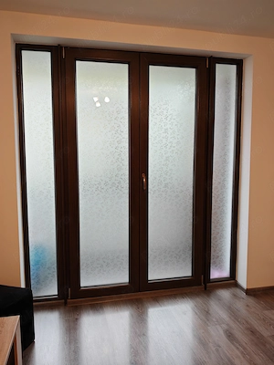 Vând apartament în centrul Sucevei-Locație excelentă   lângă Mănăstirea Sf. Ioan! - imagine 3