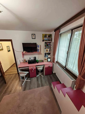 Vând apartament în centrul Sucevei-Locație excelentă   lângă Mănăstirea Sf. Ioan! - imagine 9