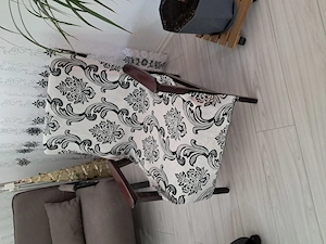 Vand 2 fotoli in stare buna
