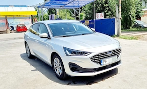 Ford focus berlina 2023 - imagine 3