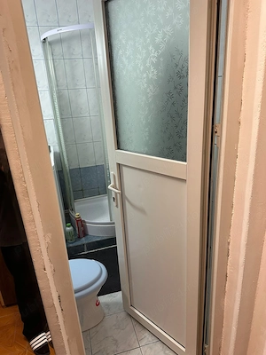  GARSONIERĂ DE ÎNCHIRIAT   1.500 LEI LUNĂ   Zona Turnu Măgurele   Sector 4, București  Se oferă  - imagine 8