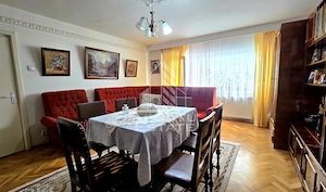 Apartament de vanzare cu 3 camere si 2 bai, etaj intermediar, Bucovina - imagine 2