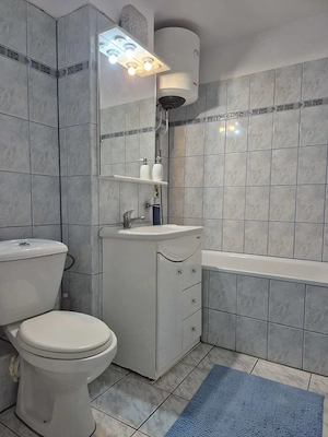 Inchiriez apartament 2 camere Radauti - imagine 7