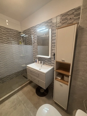 Proprietar vând apart cu 3 camere Sector 6 București  - imagine 7