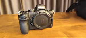 Vând aparat Nikon Z5