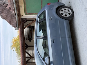 AUDI A3 1.6TDI din 2011 - imagine 3