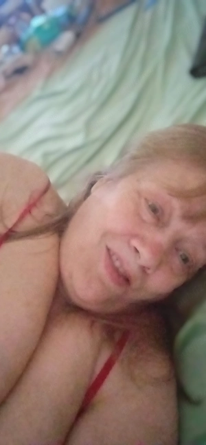 Show pe web,intalniri pe Whatsapp , filmulete sexy