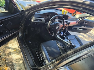 Vand BMW  e 90.      - imagine 4