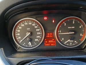 Bmw e90 318d 2.0tdi
