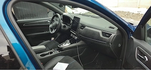 Vand Renault Arkana   Decembrie 2024 | doar 22.000 KM