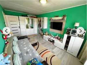Vând apartament cu 3 camere 1 mai  - imagine 2