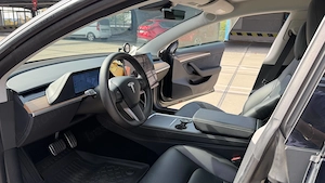 Tesla Model 3 Long Range AWD - imagine 10