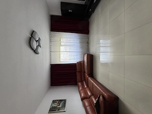 Proprietate cu 4.044 mp teren | Casă + depozit + anexe | Dragoesti - imagine 2