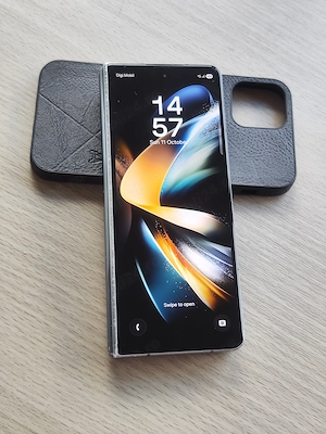 SAMSUNG Z Fold 4 F936 256GB 12gb | Ecran Interior Defect | Poate fi folosit Ecranul exterior | Placa