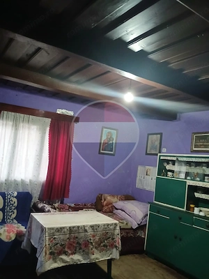 Casă / Vilă cu 3 camere de vânzare - imagine 3