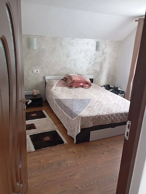 Casă / Vilă cu 7 camere de vânzare - imagine 10