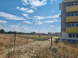 Teren intravilan 400 mp