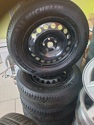 Cauciucuri 215/65/17