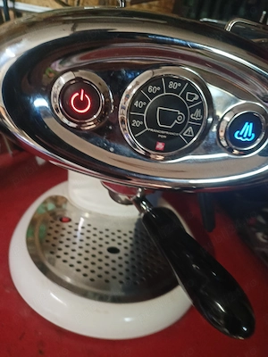 Aparat cafea Illy 