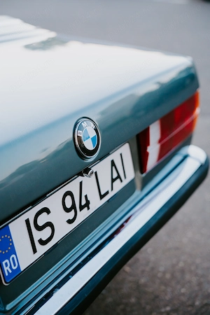 BMW E30 Cabrio 1987 320i Retro-mobil - imagine 5