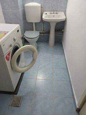 inchiriez apartament cu 1 camera la casa - imagine 3