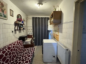 2 cam. etaj 1, 52 mp, fara imbunatatiri, zona Zahana - imagine 6