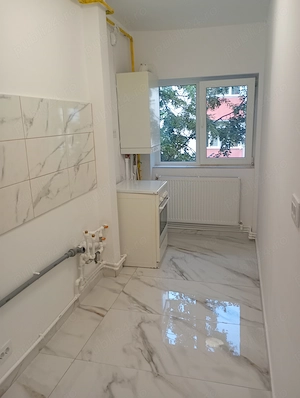 Vând garsonieră confort 1 zona filaturii etaj 2 recent renovată - imagine 5