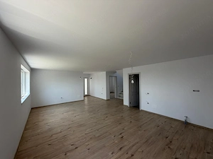 Casă P+1, 185 mp, zona Centrală - Malu Mare - imagine 10
