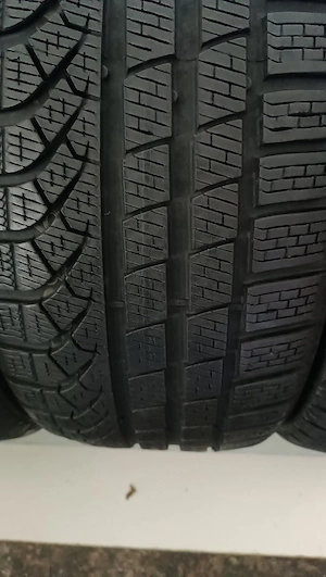 ANVELOPE 235/35/19 91V 235 35 19 PIRELLI CP N10863 M+S - imagine 2