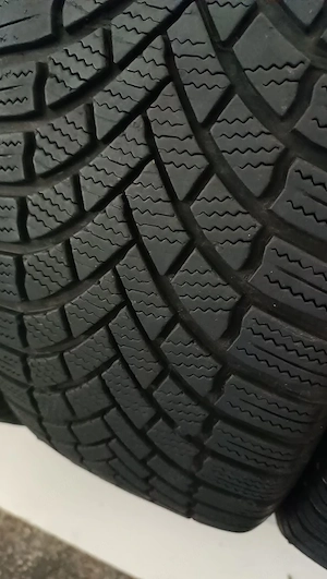 ANVELOPE 225/60/17 99H 225 60 17 BRIDGESTONE CP N10864 M+s - imagine 3