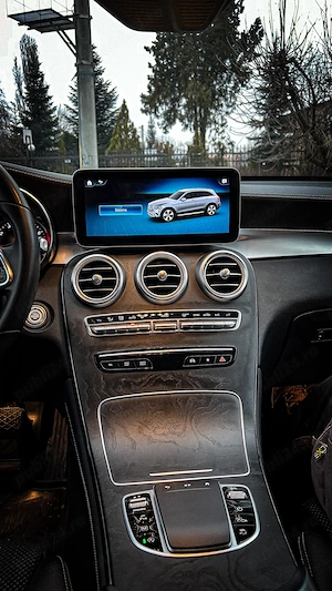 Mercedes- Benz GLC 200 4Matic, 2019 Benzină Mild Hibrid - imagine 5