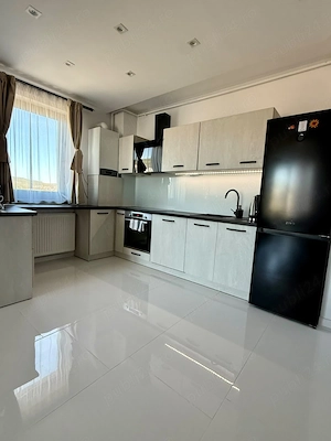 Apartament de vanzare cu 2 camere - imagine 4