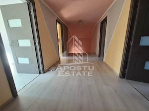 Casa spatioasa cu 5 dormitoare si teren de 428 mp in Sannicolau Mare - imagine 6