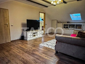 Apartament de vanzare in vila cu terasa generoasa in Gruia - imagine 4