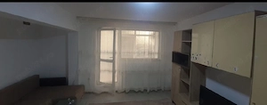 Închiriez apartament 2 camere decomandate în cartierul micro 20 din galati