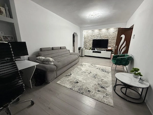 Apartament 3 camere, b-dul Dacia, vis a vis de statia Bucegi - imagine 2