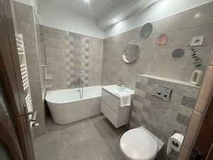 Apartament 3 camere, b-dul Dacia, vis a vis de statia Bucegi - imagine 6