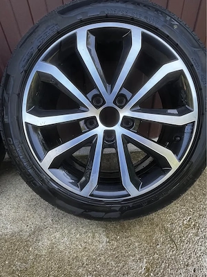 Jante originale Skoda VW 17” 5x112 anvelope noi 225x45x17