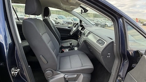 Volkswagen Golf 2016 | 1.2 TSI 85 CP BlueMotion Lounge | MANUALĂ garantie rate  - imagine 15