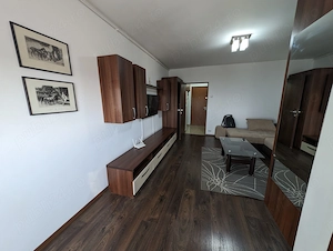 Proprietar, inchiriez garsoniera Oborul nou - imagine 2