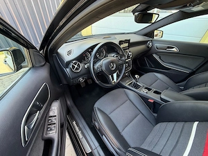 Mercedes-Benz A 200 - imagine 5
