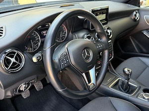 Mercedes-Benz A 200 - imagine 14