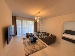 Apartamet cu 2 camere de inchiriat-lux, loc de parcare, Dumbravita