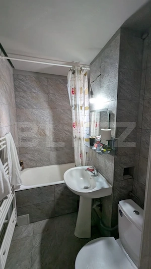 Apartament 3 camere, 65 mp, zona Centrală - imagine 4