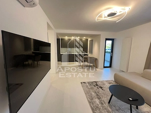 Apartament cu 3 camere de inchiriat-lux, Dumbravita