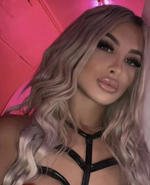 Continut xx- sexting- show online- dominare   