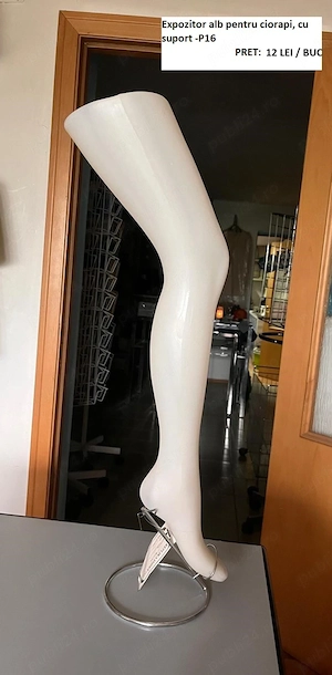 Busturi , expozitori pantaloni , expozitori ciorapi - material plastic